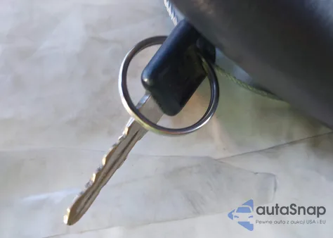 1996 Chevrolet Gmt-400 C1500 z USA, uszkodzony, nr VIN 1GCEC19R8TE221051